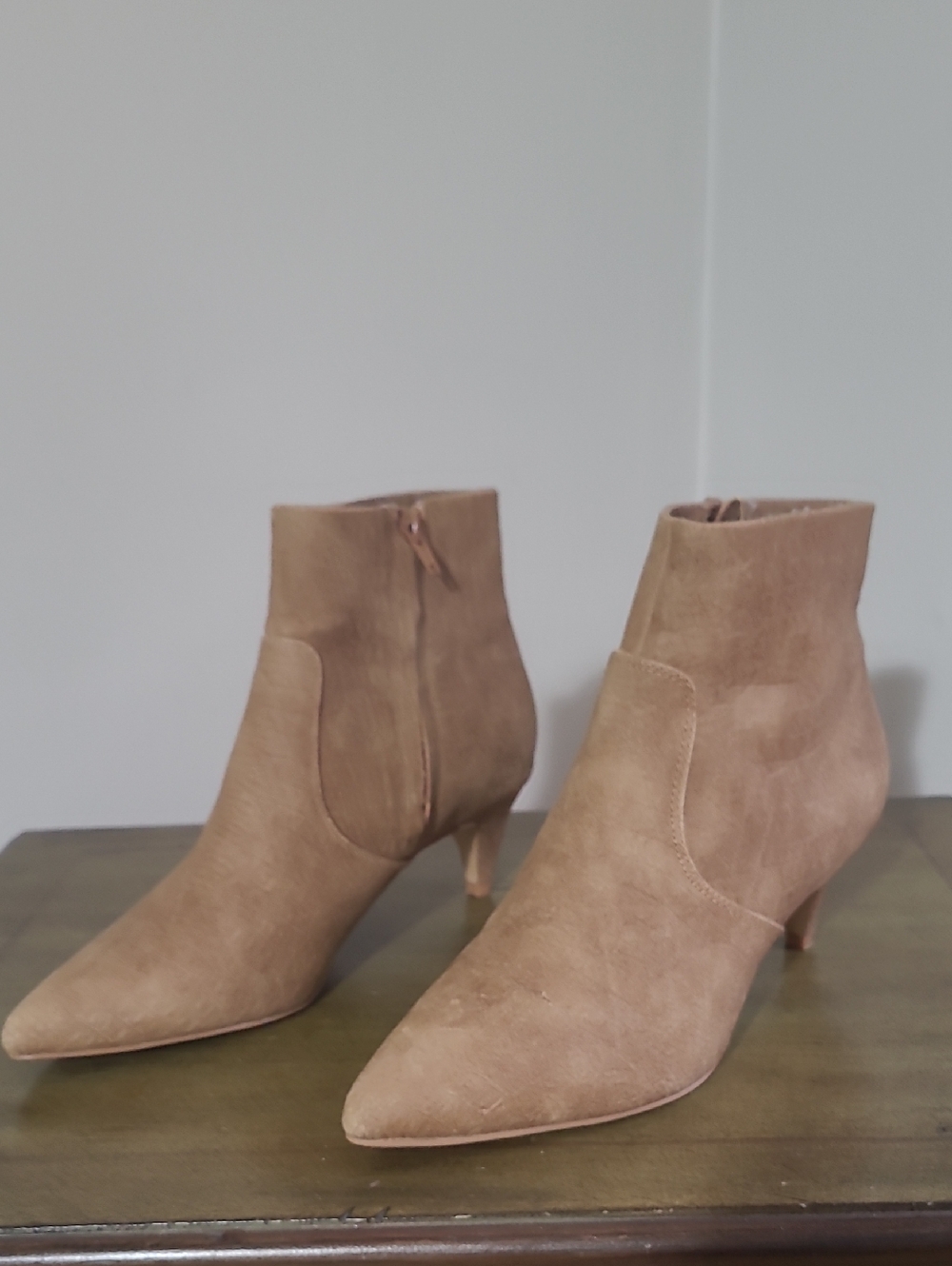 Express Tan Suede Pointed-Toe Ankle Booties